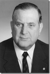 Bundesarchiv_Bild_183-1988-0317-312,_Alexander_Schalck-Golodkowski